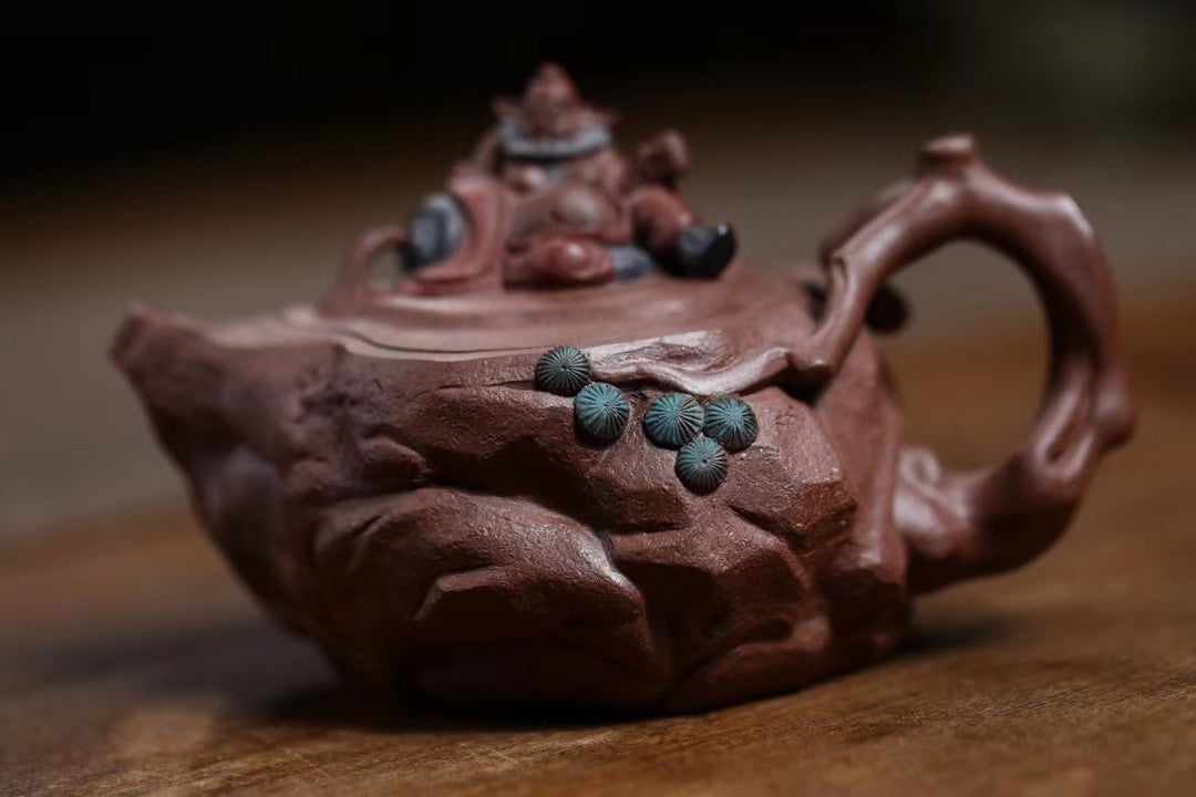 Zhong Kui  200cc - Yixing Zisha Purple Clay Teapot