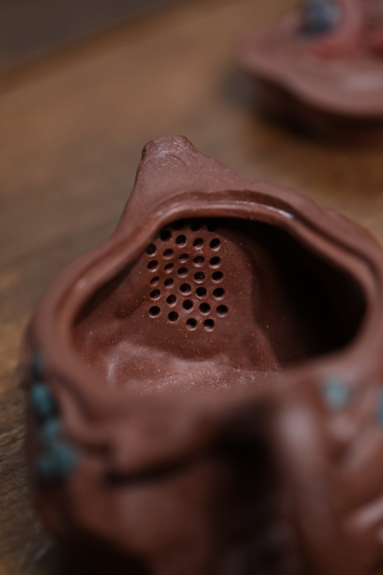 Zhong Kui  200cc - Yixing Zisha Purple Clay Teapot