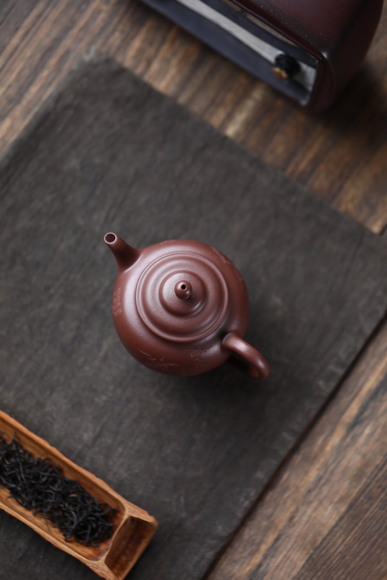Ming Shi Gan Lan  160cc - Yixing Zisha Purple Clay Teapot