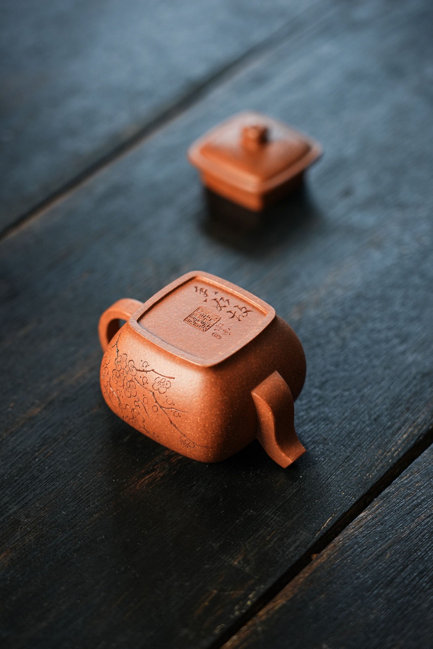 Yun Si Fang  100cc - Yixing Zisha Purple Clay Teapot