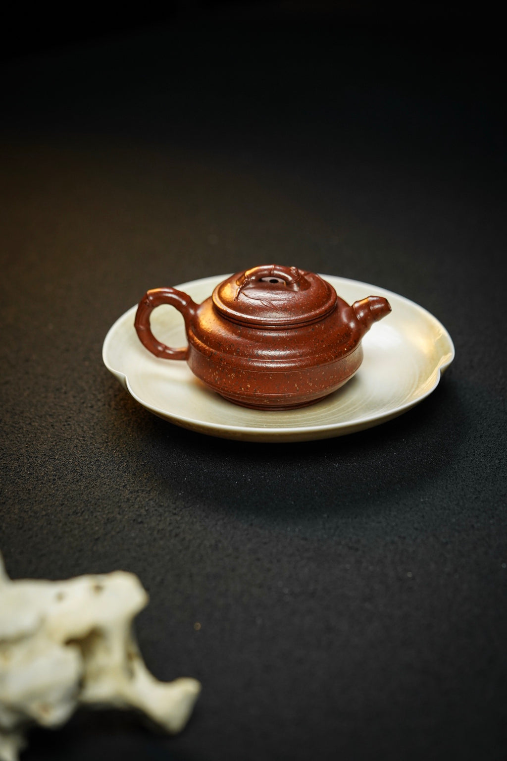 Shuang Xian Zhu Gu  130cc - Yixing Zisha Purple Clay Teapot