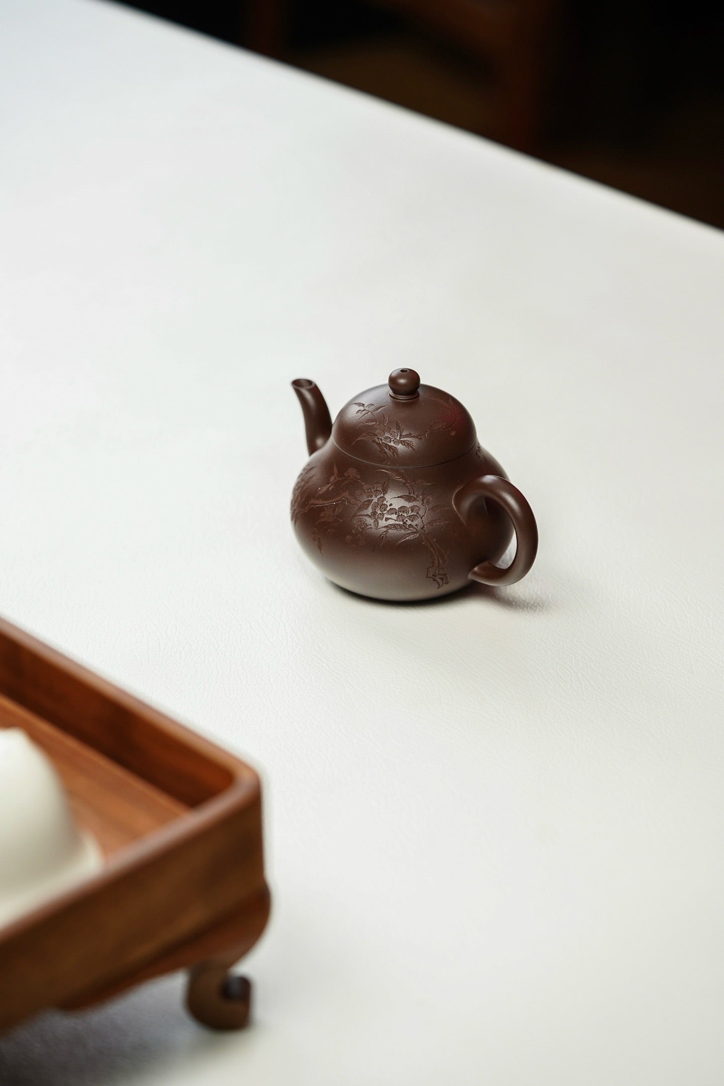 Xiao Li Xing  150cc - Yixing Zisha Purple Clay Teapot