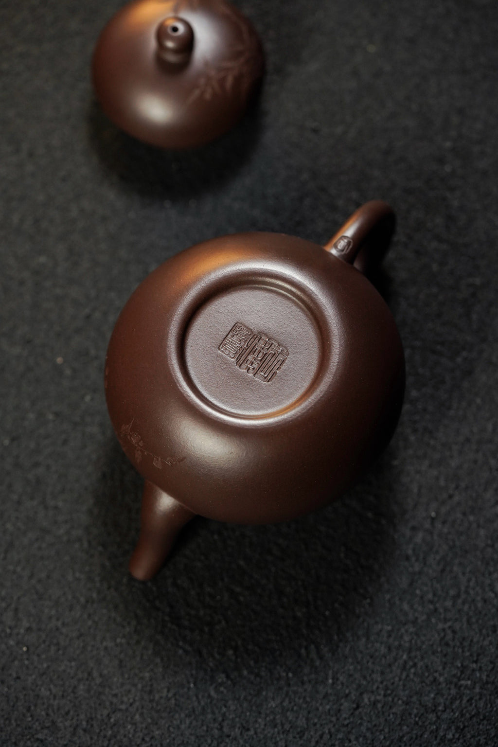 Xiao Li Xing  150cc - Yixing Zisha Purple Clay Teapot