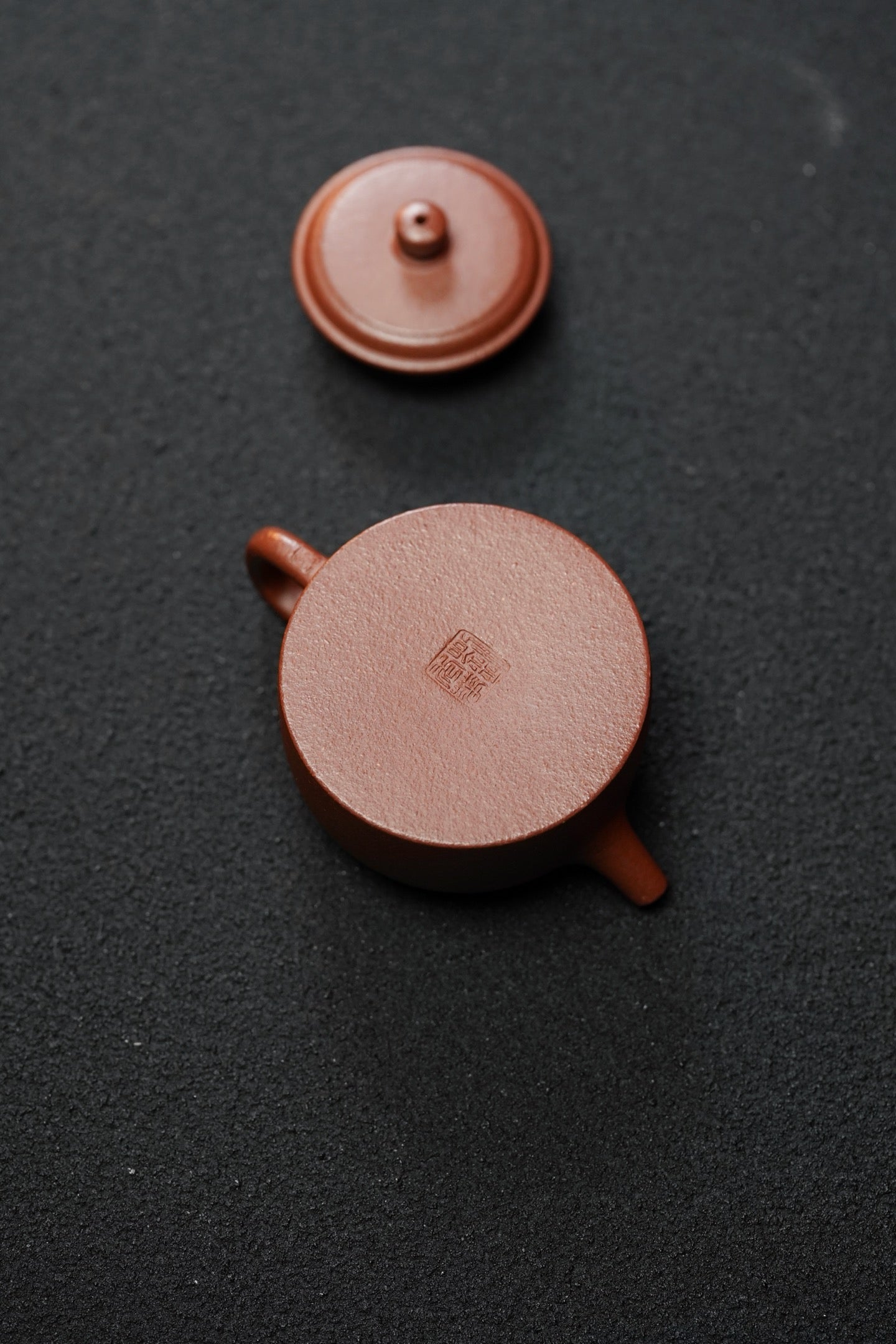 Ji Zhi 160cc - Yixing Zisha Purple Clay Teapot