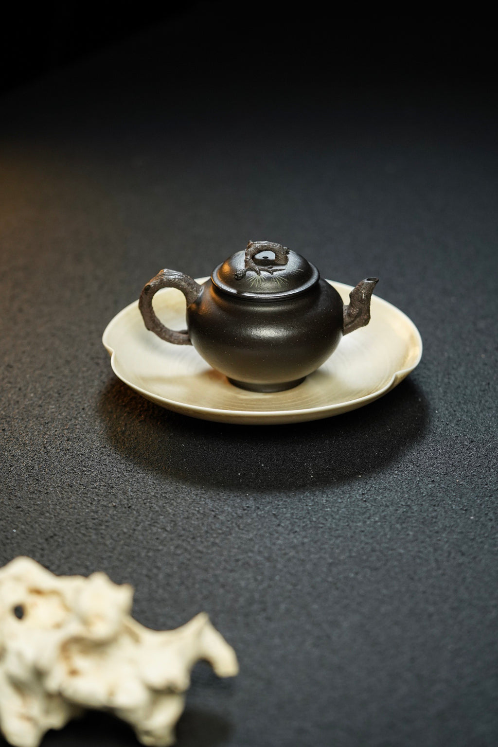 Song Bao Chun  130cc - Yixing Zisha Purple Clay Teapot