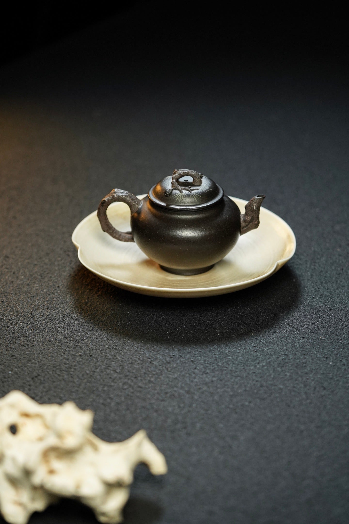 Song Bao Chun  130cc - Yixing Zisha Purple Clay Teapot