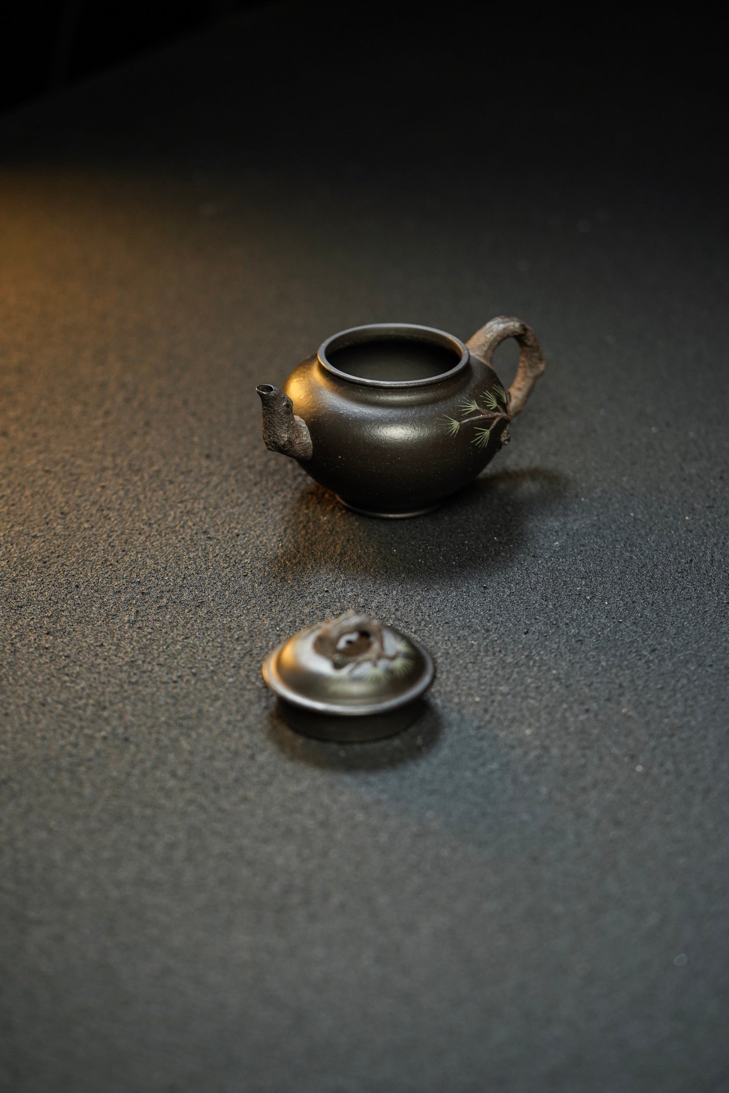 Song Bao Chun  130cc - Yixing Zisha Purple Clay Teapot