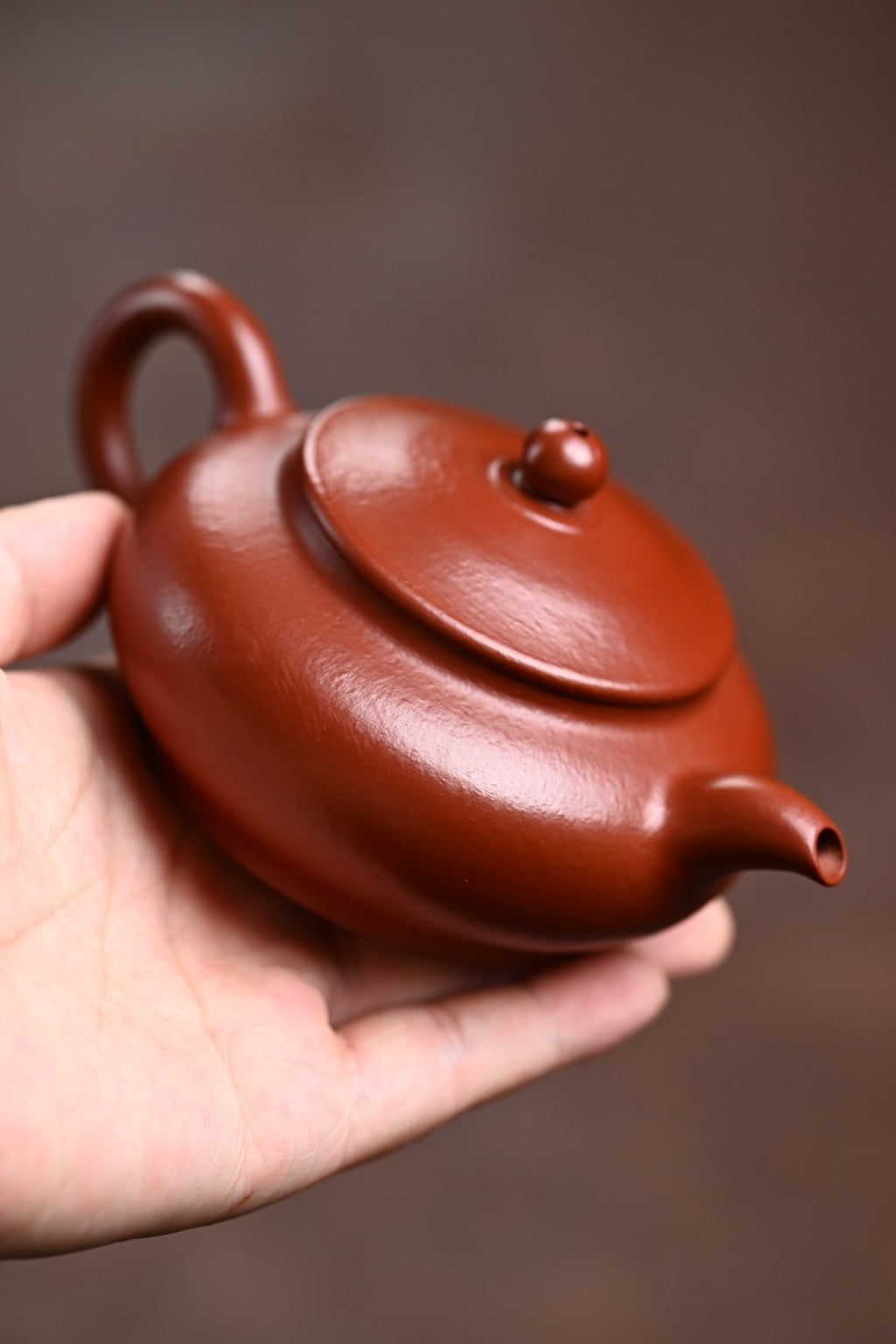 Bian Gu  130cc - Yixing Zisha Purple Clay Teapot