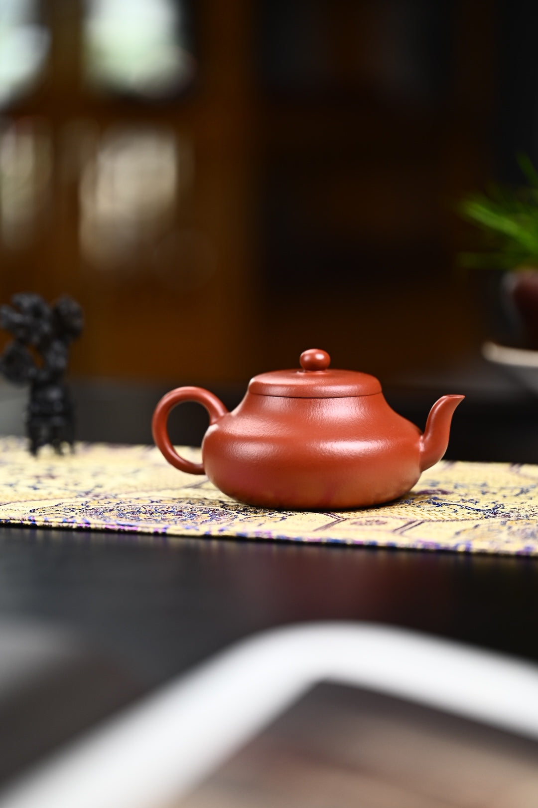 Jun De  200cc - Yixing Zisha Purple Clay Teapot