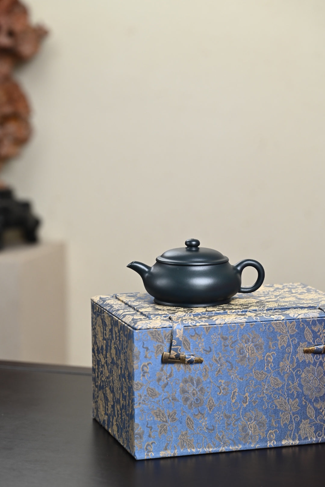 Ming Lu   180cc - Yixing Zisha Purple Clay Teapot