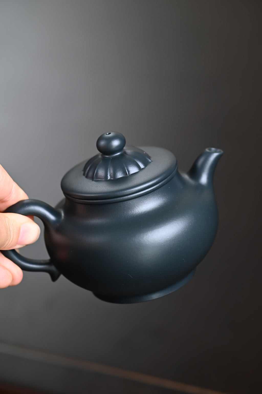 Lian Ban  250cc - Yixing Zisha Purple Clay Teapot