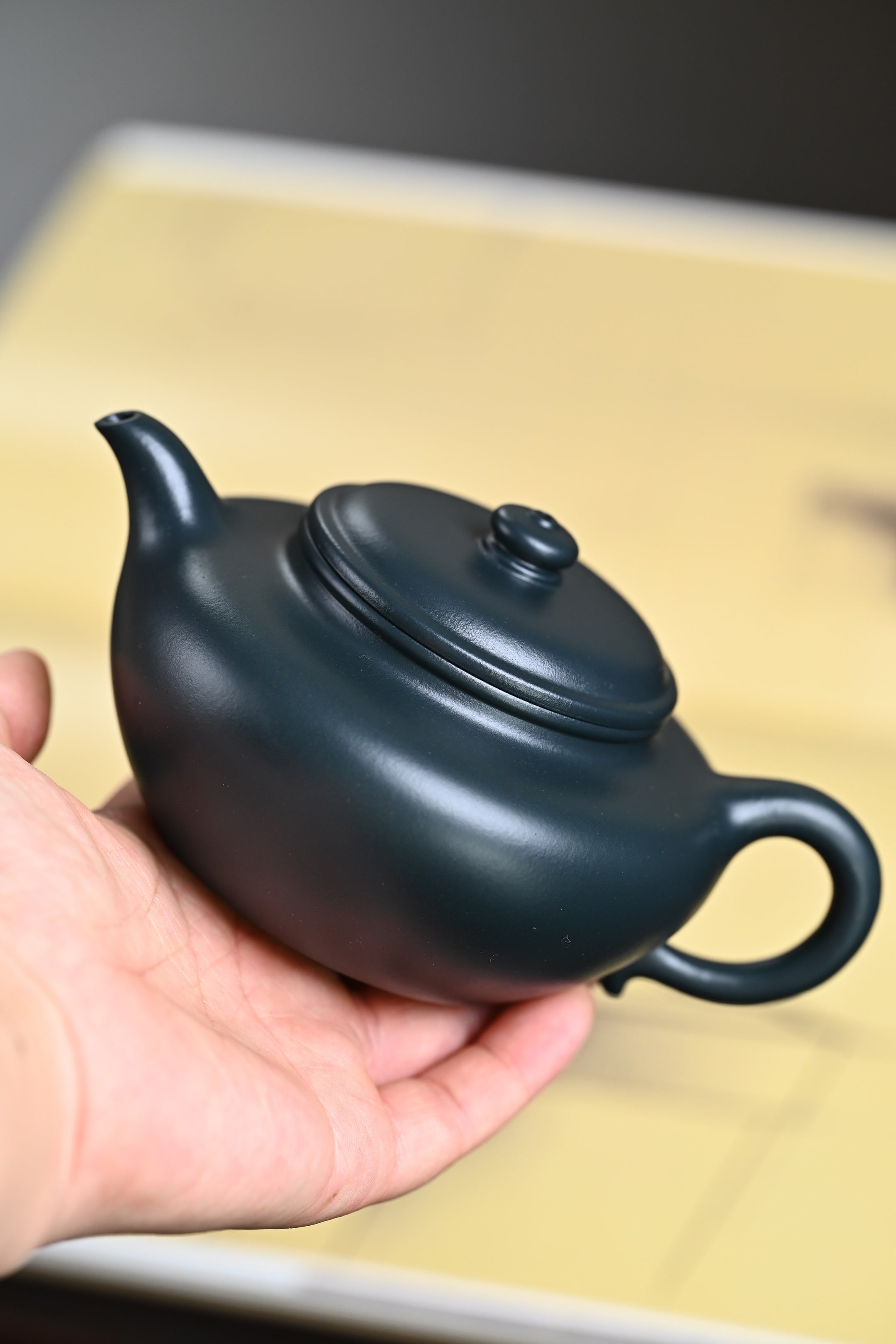 Fang Gu  250cc - Yixing Zisha Purple Clay Teapot
