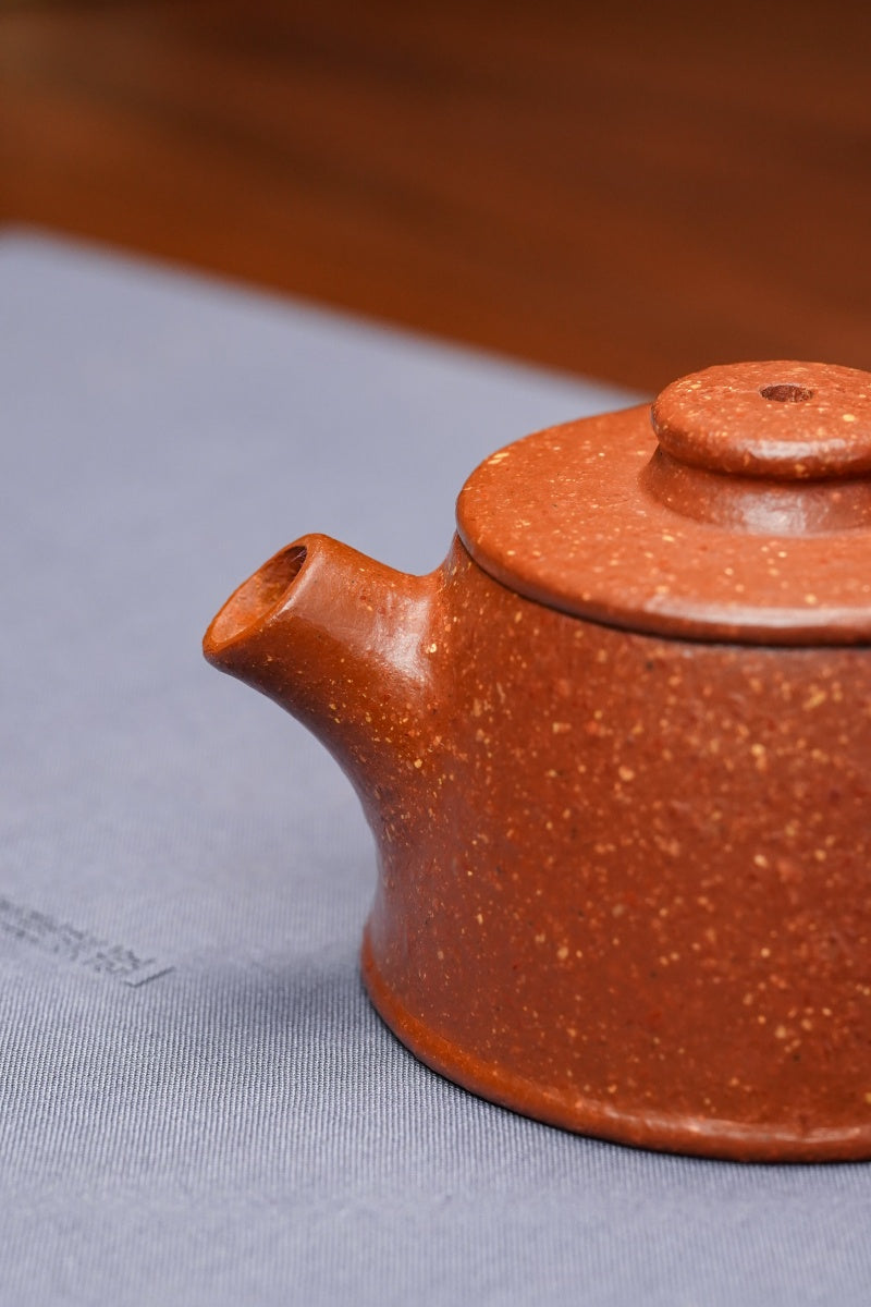 Han Wa   100cc - Yixing Zisha Purple Clay Teapot