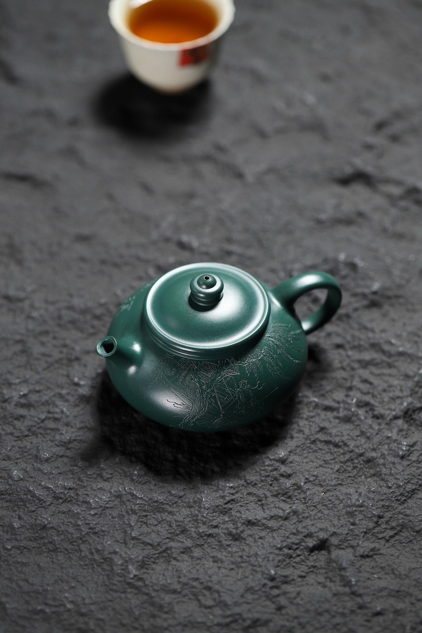 Han Jiang  170cc - Yixing Zisha Purple Clay Teapot