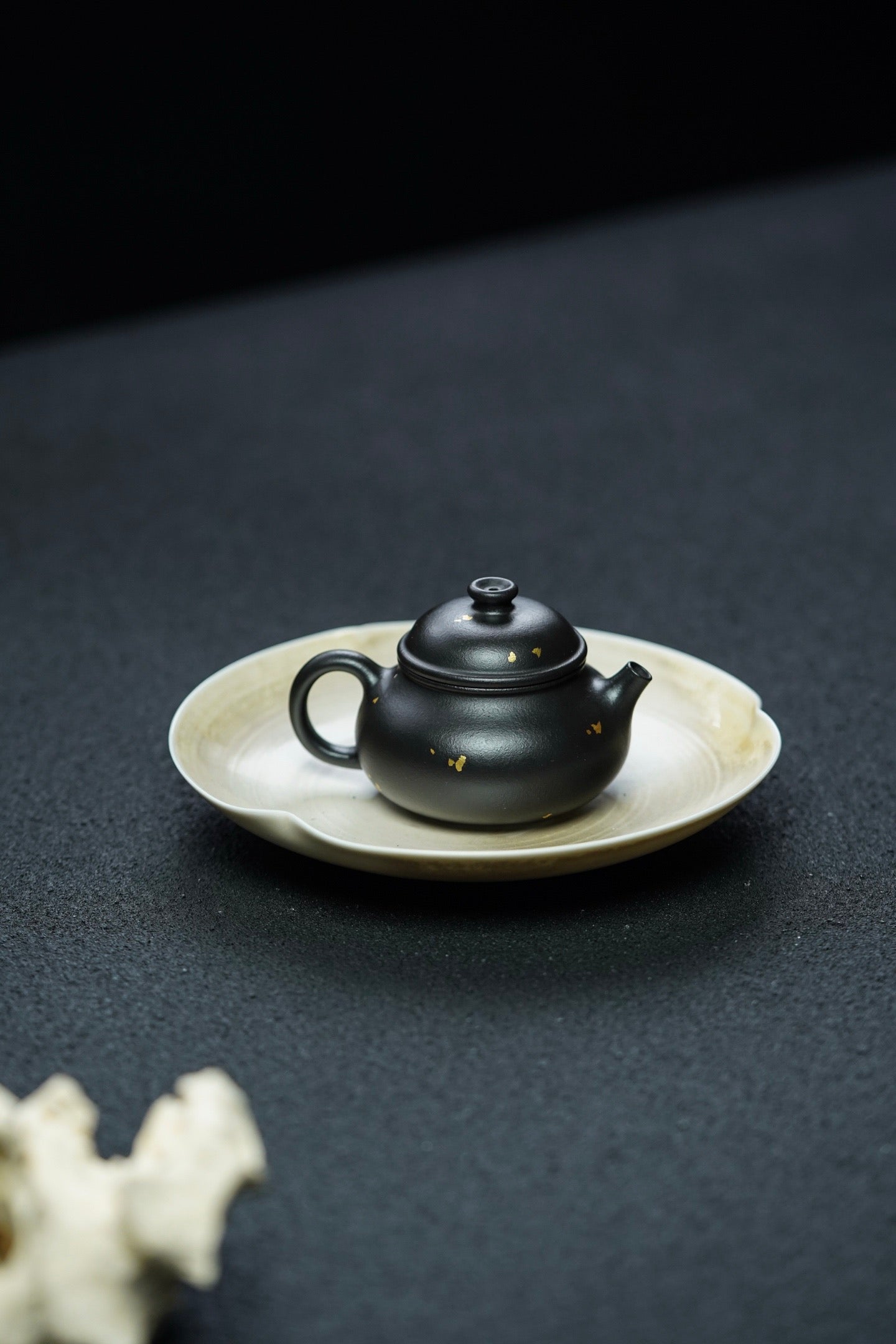 Fu Lu Rong Tian   100cc - Yixing Zisha Purple Clay Teapot
