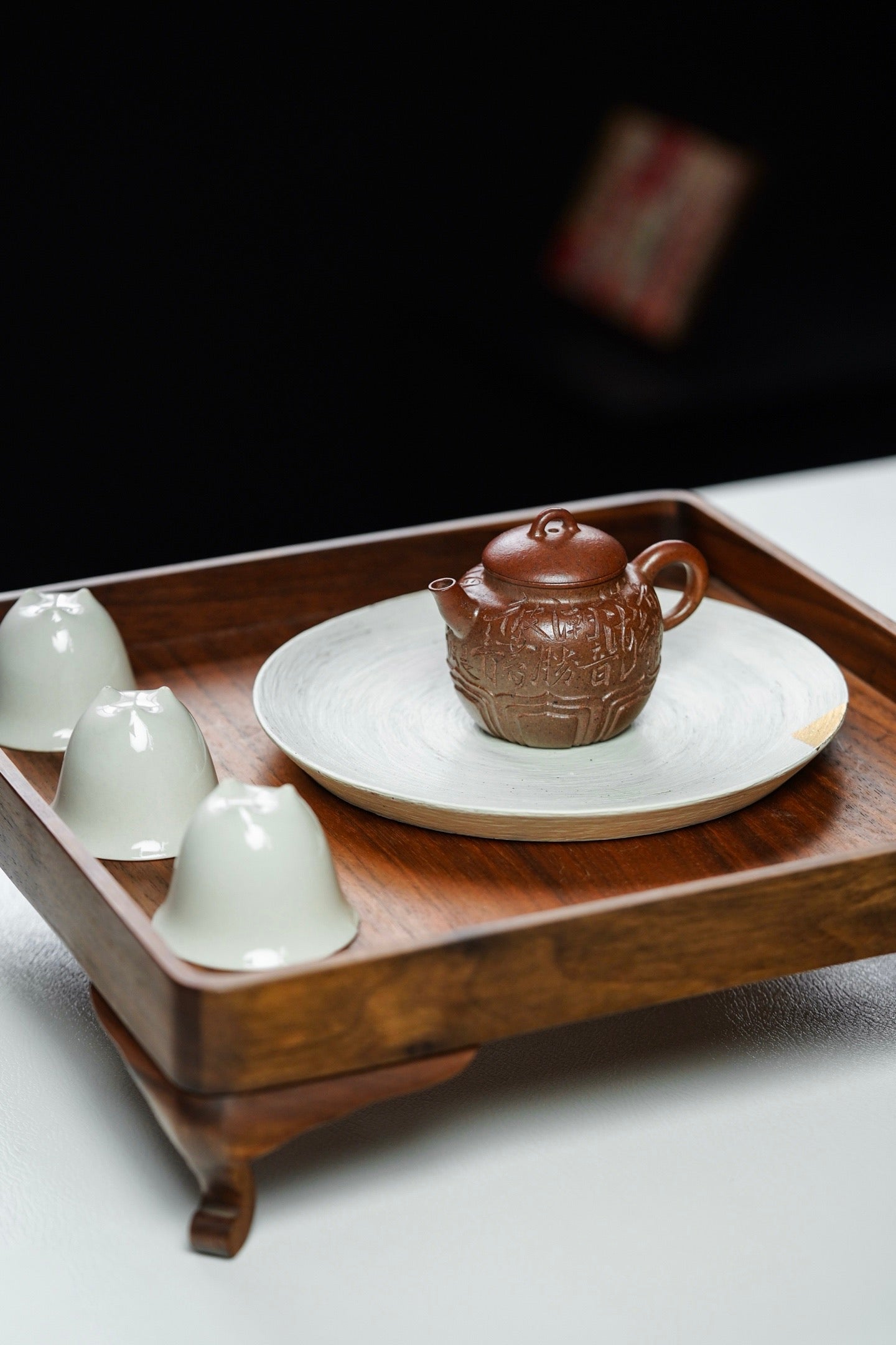 Ling Hua Fan Lian   110cc - Yixing Zisha Purple Clay Teapot