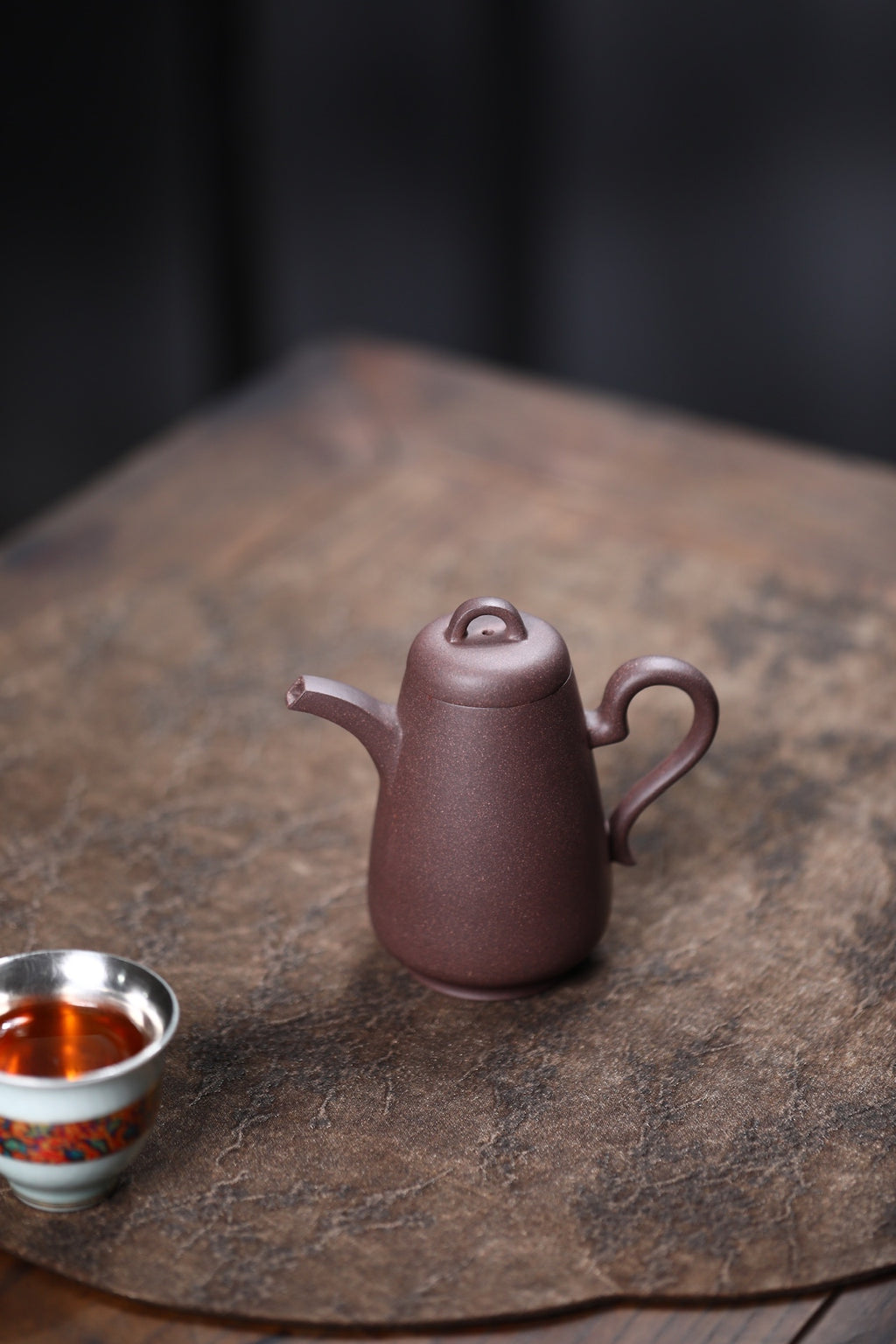 Song Yun    180cc - Yixing Zisha Purple Clay Teapot