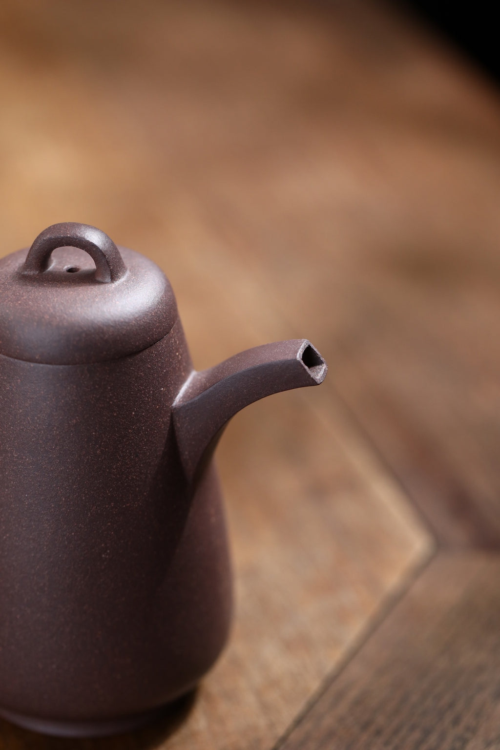 Song Yun    180cc - Yixing Zisha Purple Clay Teapot
