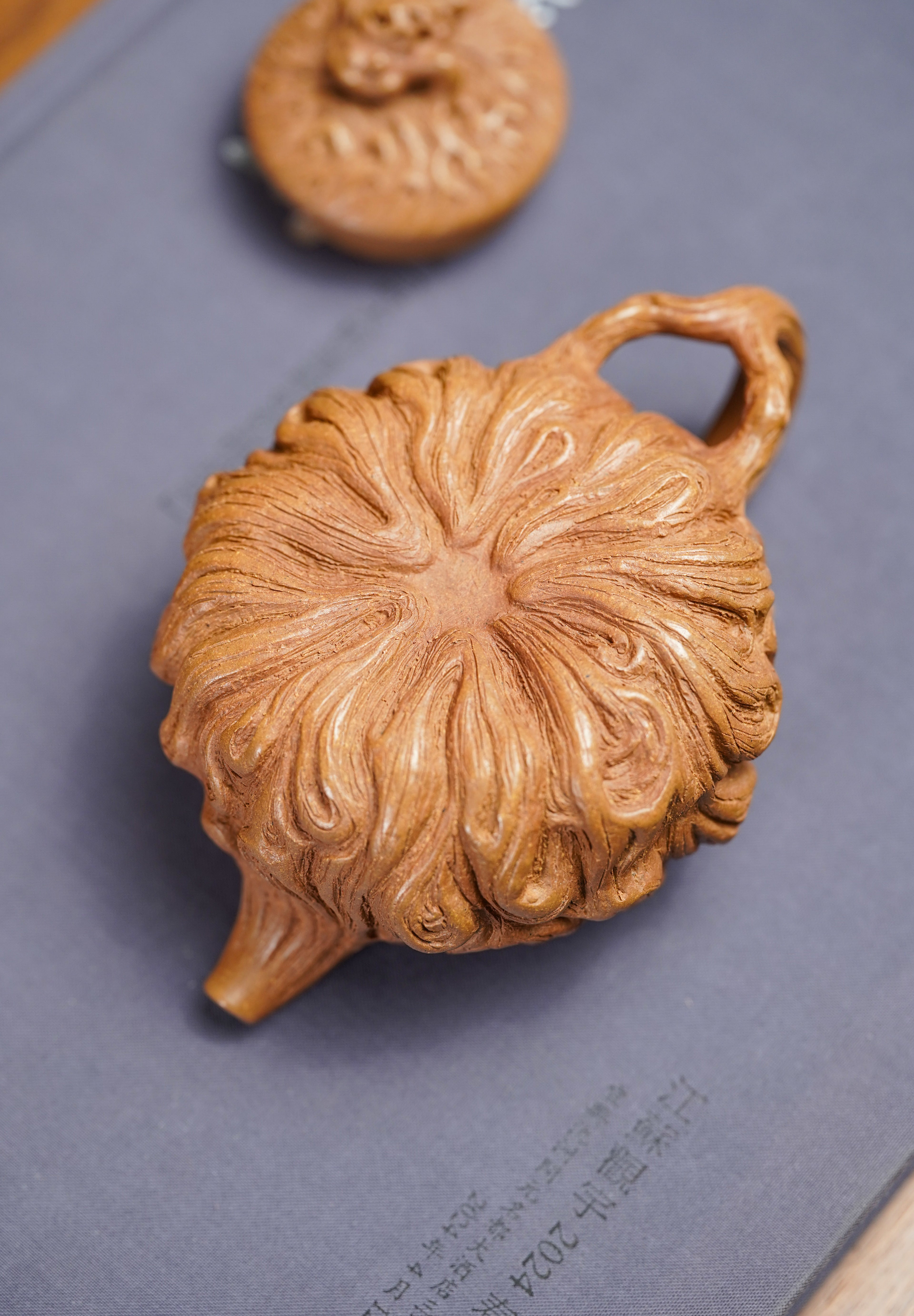Zhao Cai Jin Bao     220cc - Yixing Zisha Purple Clay Teapot
