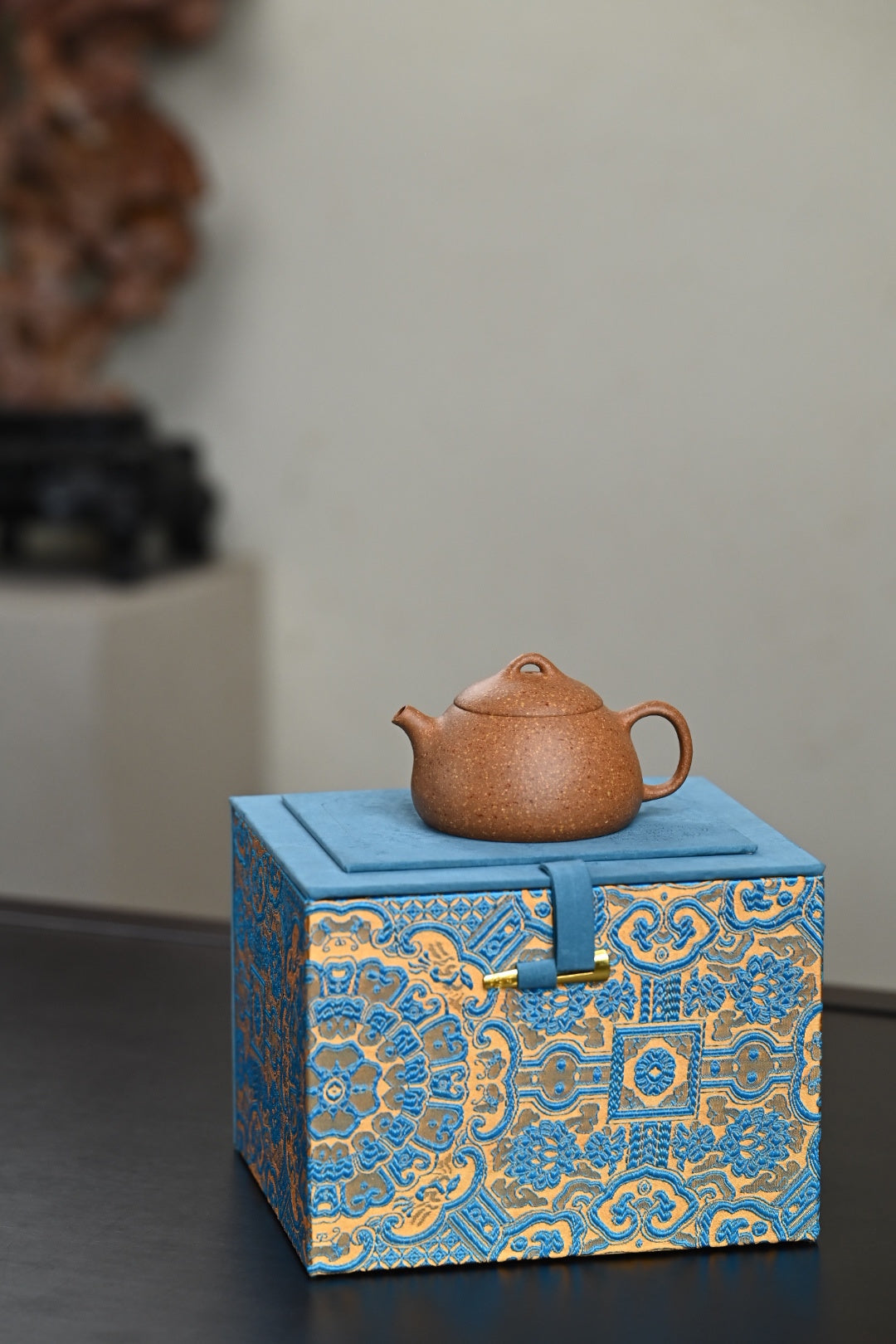 Ru Piao   130cc   - Yixing Zisha Purple Clay Teapot