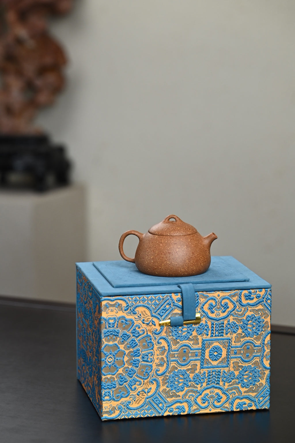 Ru Piao   130cc   - Yixing Zisha Purple Clay Teapot