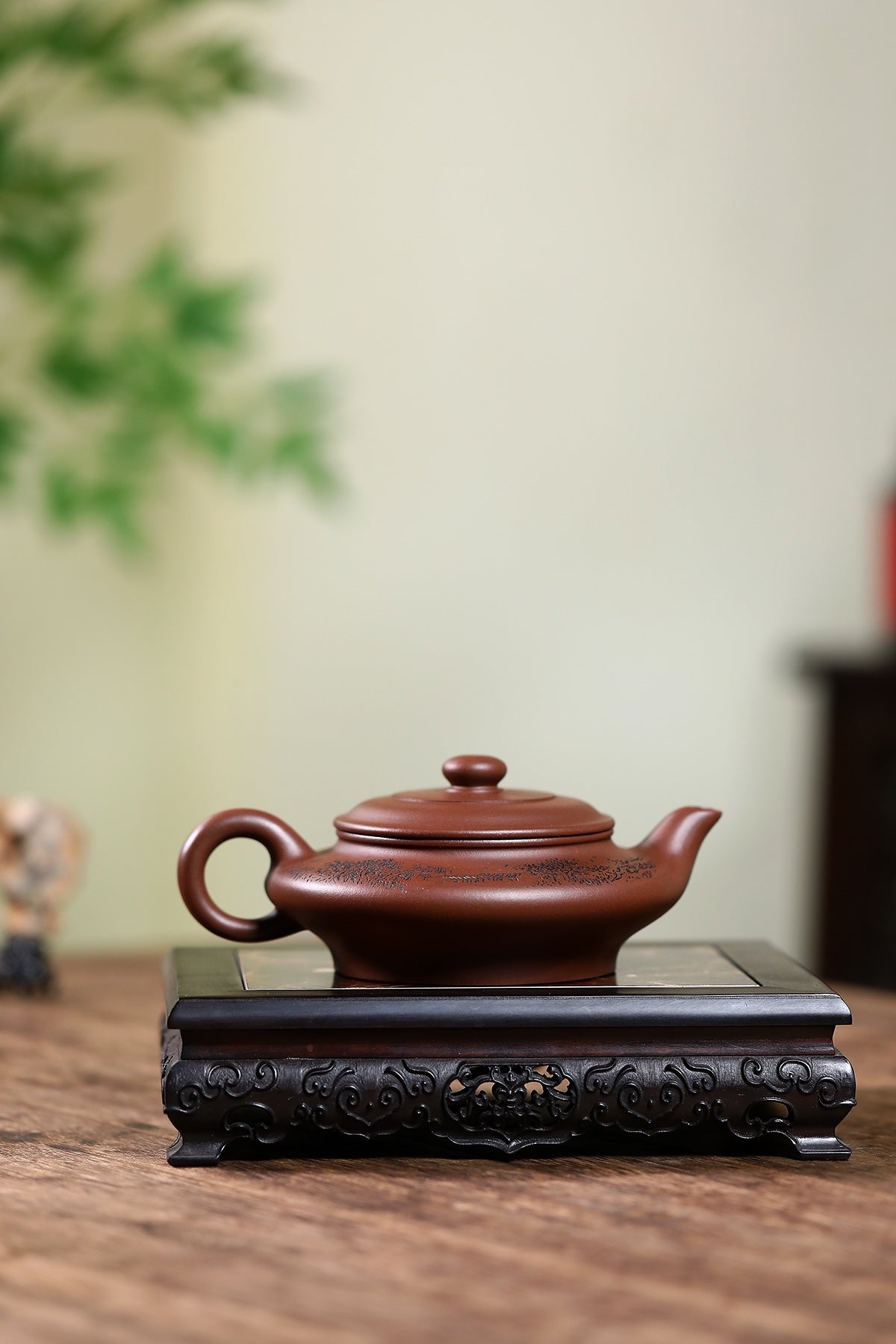 Xu Bian  200cc  - Yixing Zisha Purple Clay Teapot