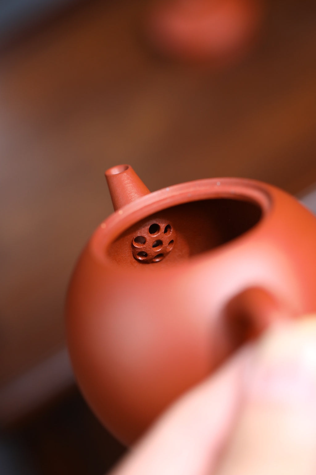 Wang Yue    150cc  - Yixing Zisha Purple Clay Teapot