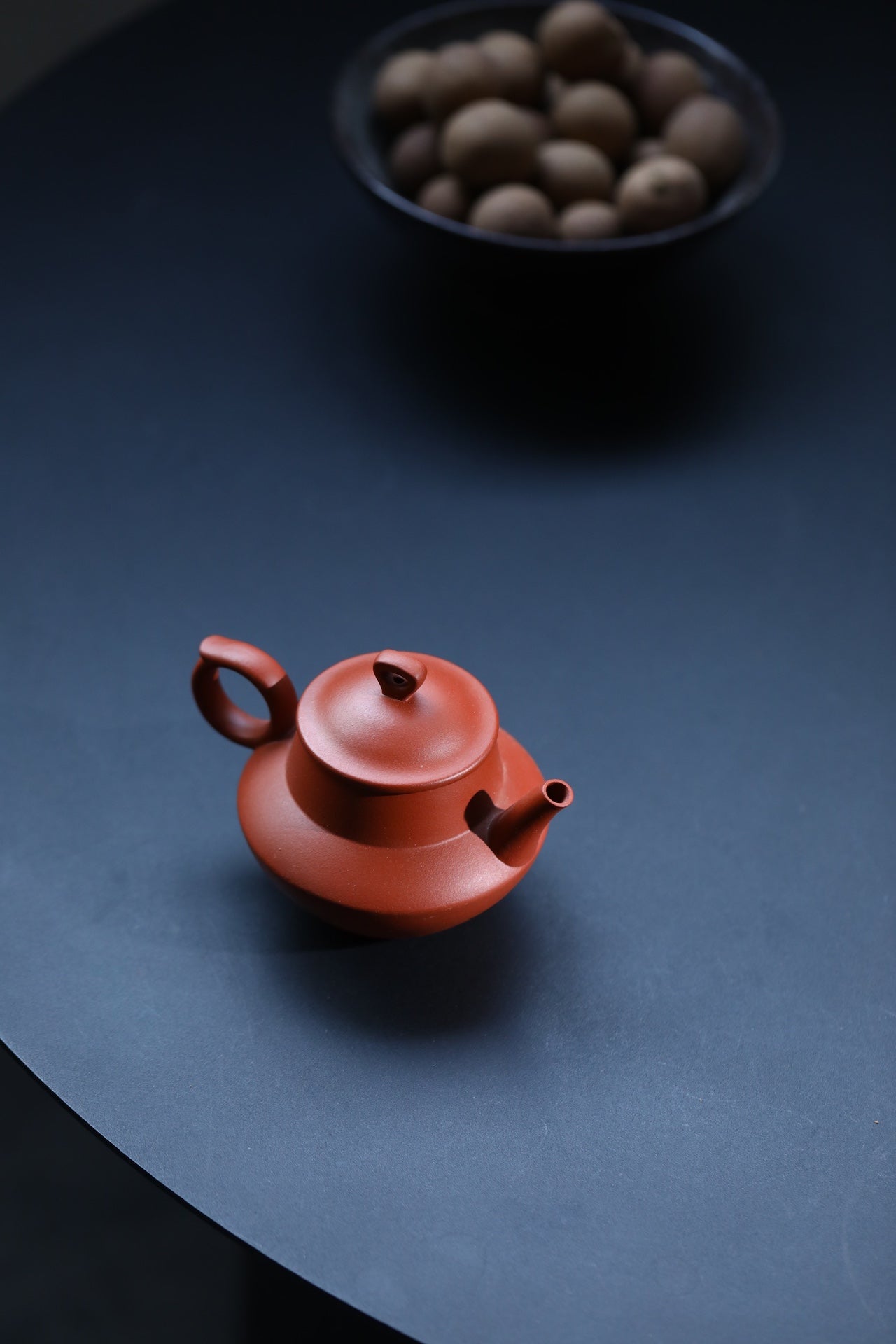 Ru Feng   180cc - Yixing Zisha Purple Clay Teapot