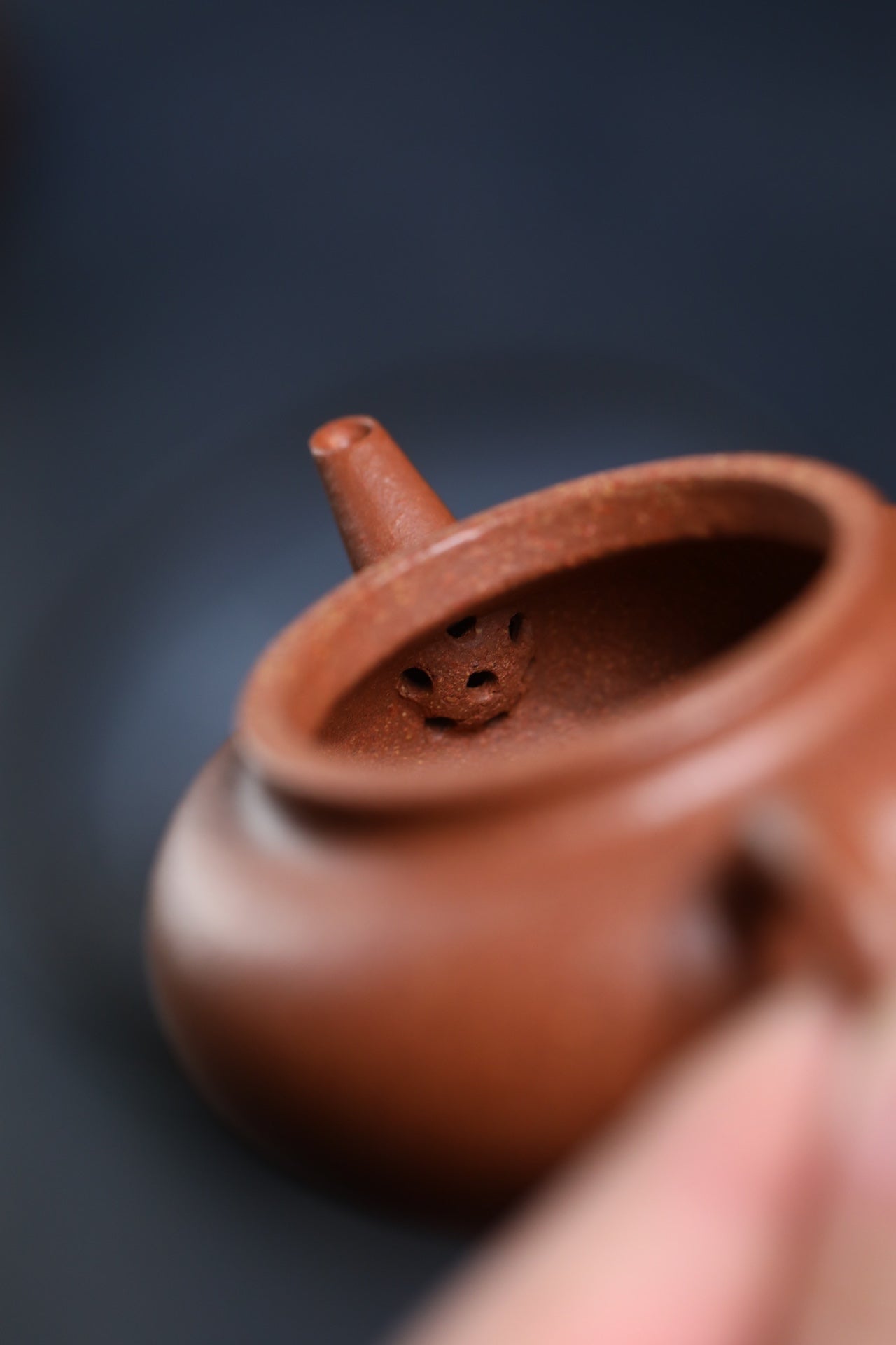 San Zu Ding Li   150cc - Yixing Zisha Purple Clay Teapot