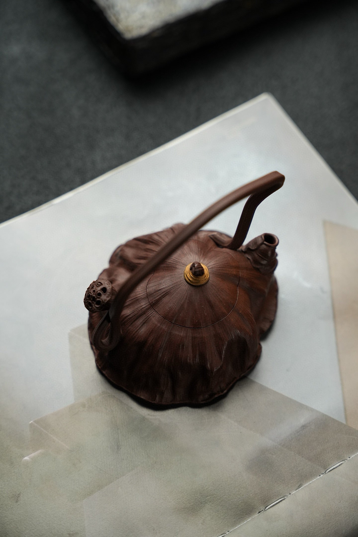 Chu Chen Ti Liang   180cc - Yixing Zisha Purple Clay Teapot