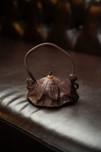 Chu Chen Ti Liang   180cc - Yixing Zisha Purple Clay Teapot