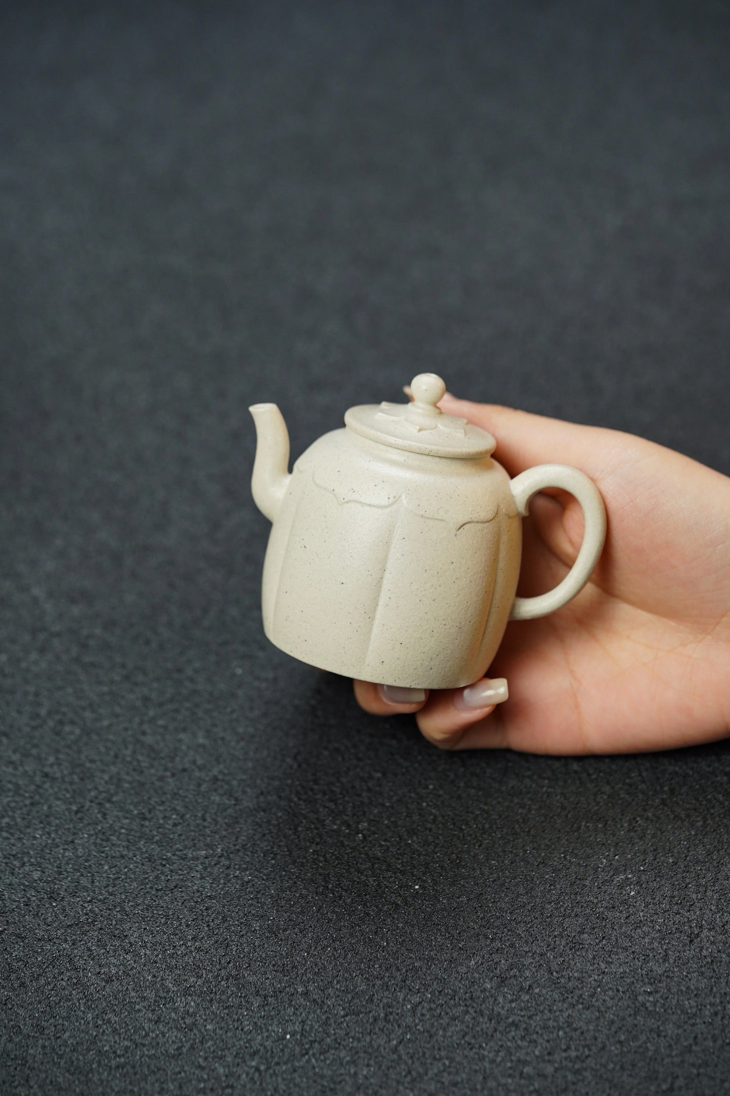 Wei Xin   110cc - Yixing Zisha Purple Clay Teapot