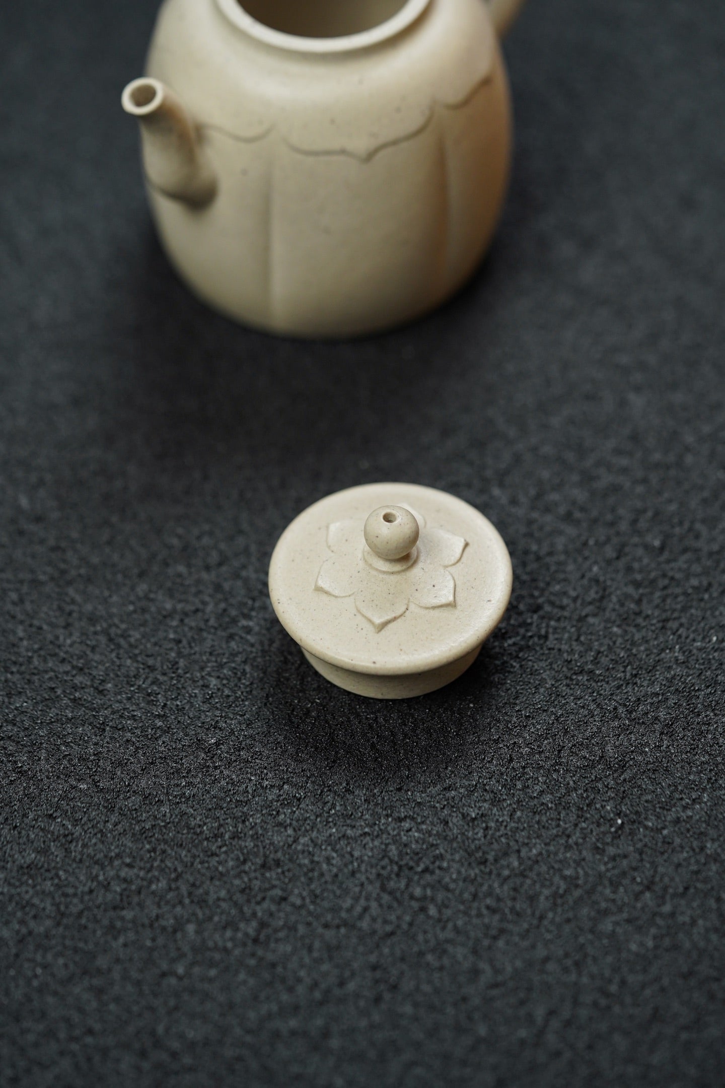 Wei Xin   110cc - Yixing Zisha Purple Clay Teapot