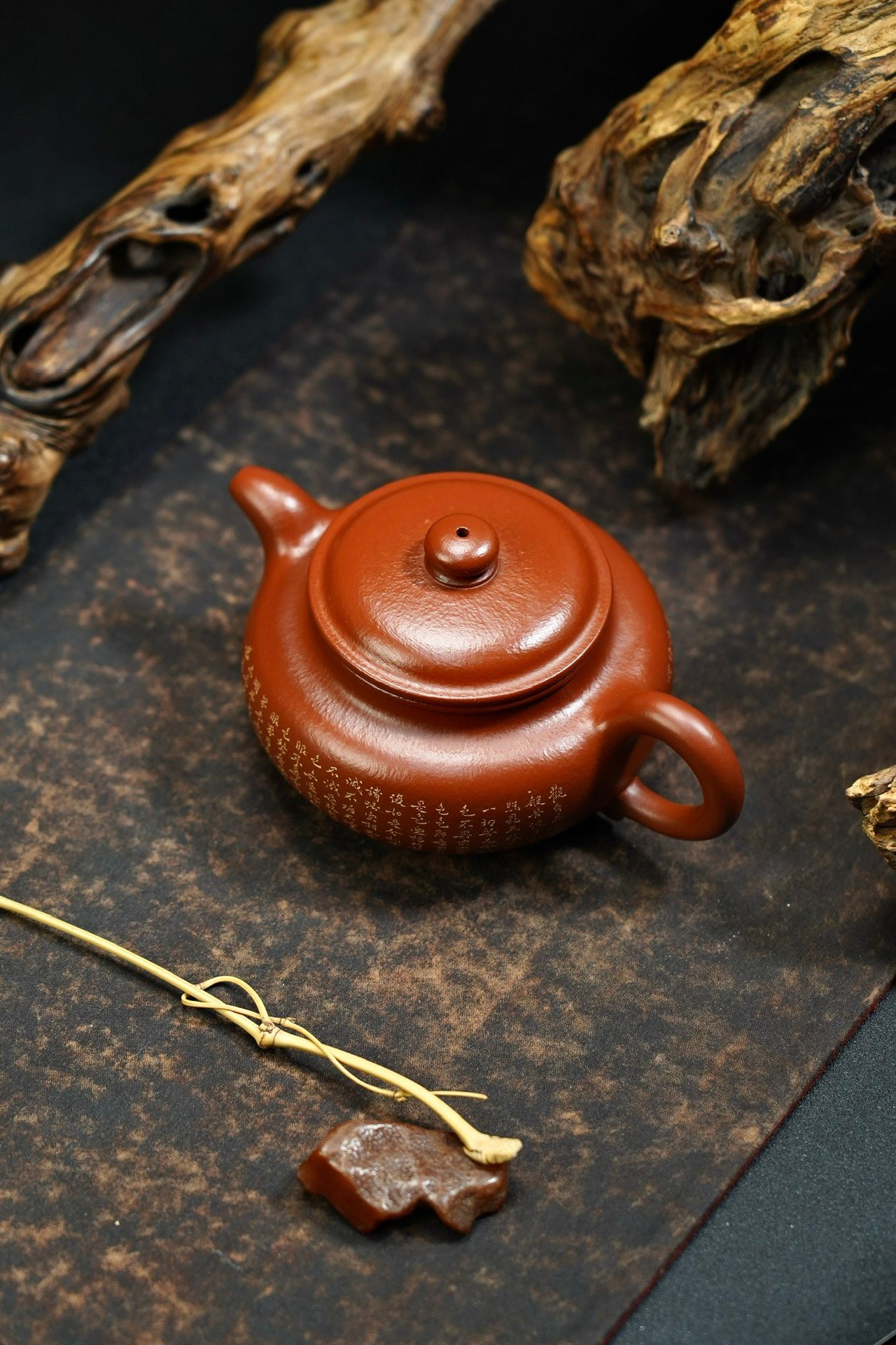 Fang Gu  240cc   - Yixing Zisha Purple Clay Teapot