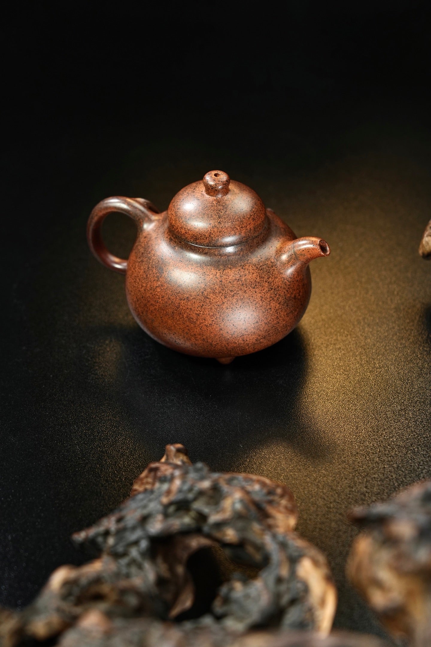 Ru Ding   160cc - Yixing Zisha Purple Clay Teapot