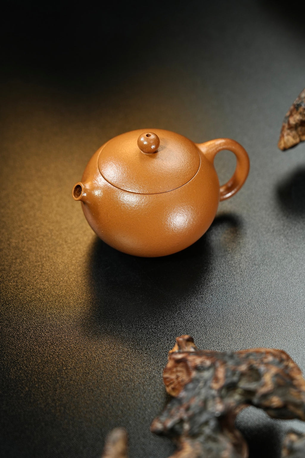 Xi Shi    150cc - Yixing Zisha Purple Clay Teapot