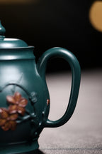 Gong Deng  260cc - Yixing Zisha Purple Clay Teapot