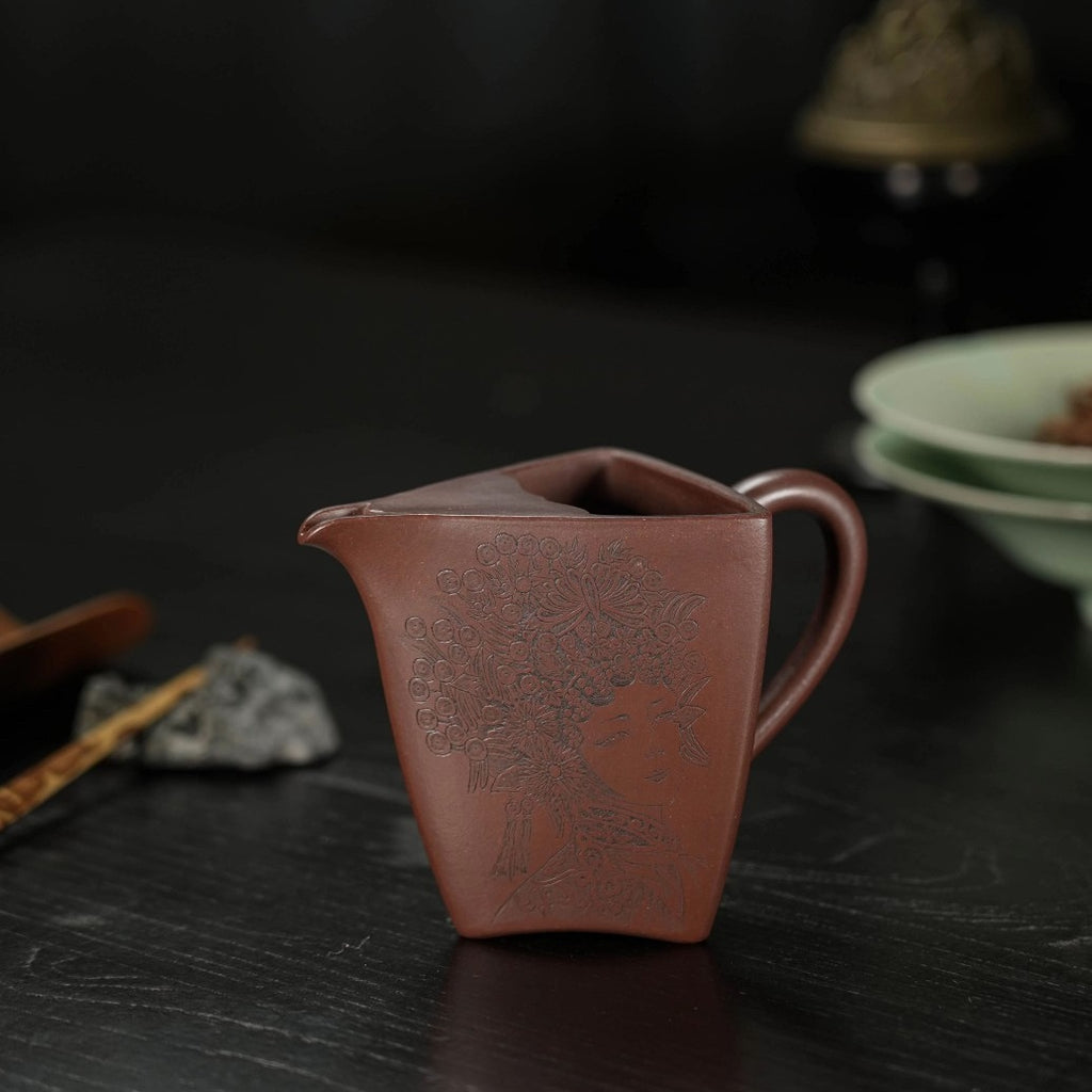 Qing Guo Qing Cheng   230cc - Yixing Zisha Purple Clay Fair Cup