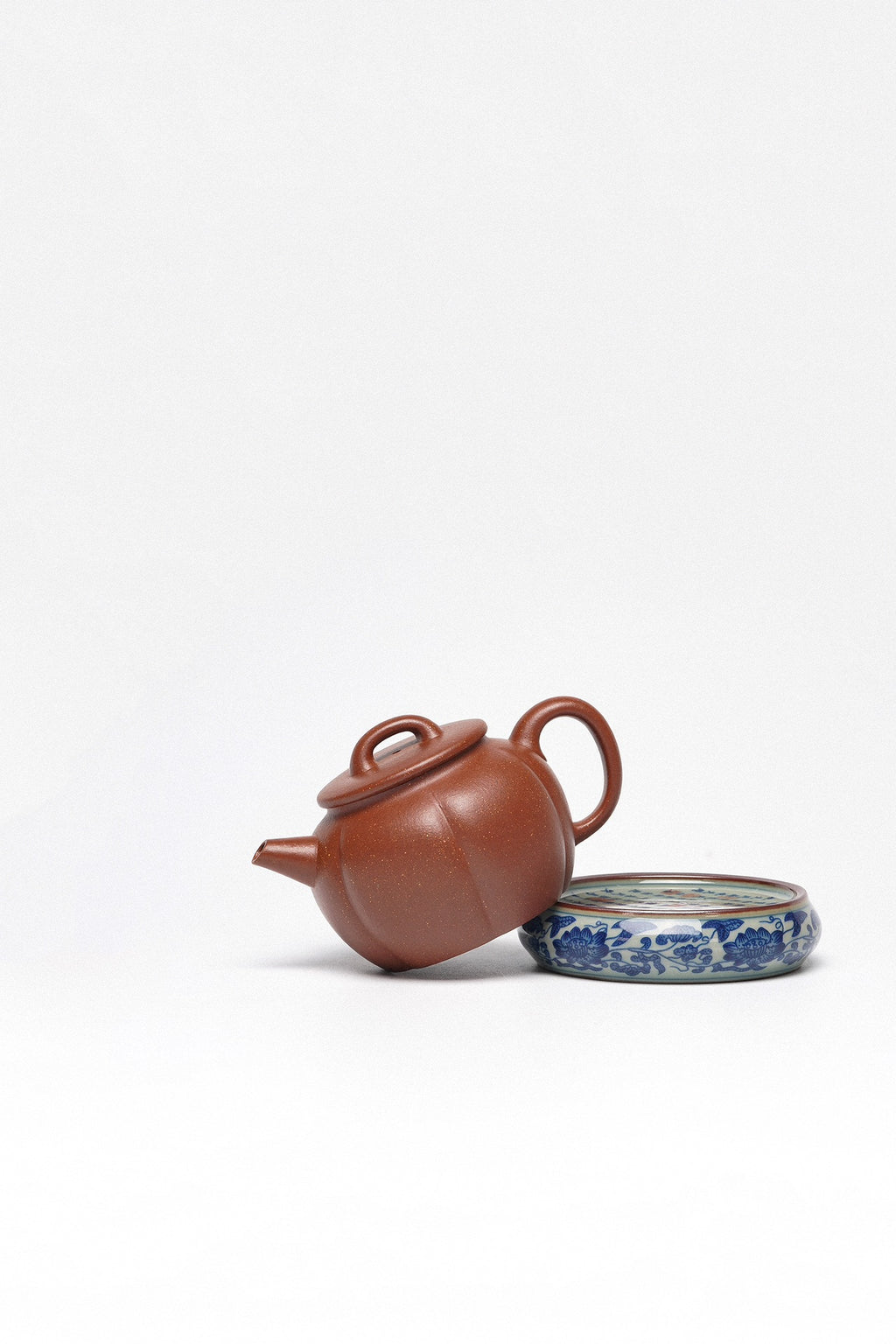 Xiao Nan Gua   200cc - Yixing Zisha Purple Clay Teapot