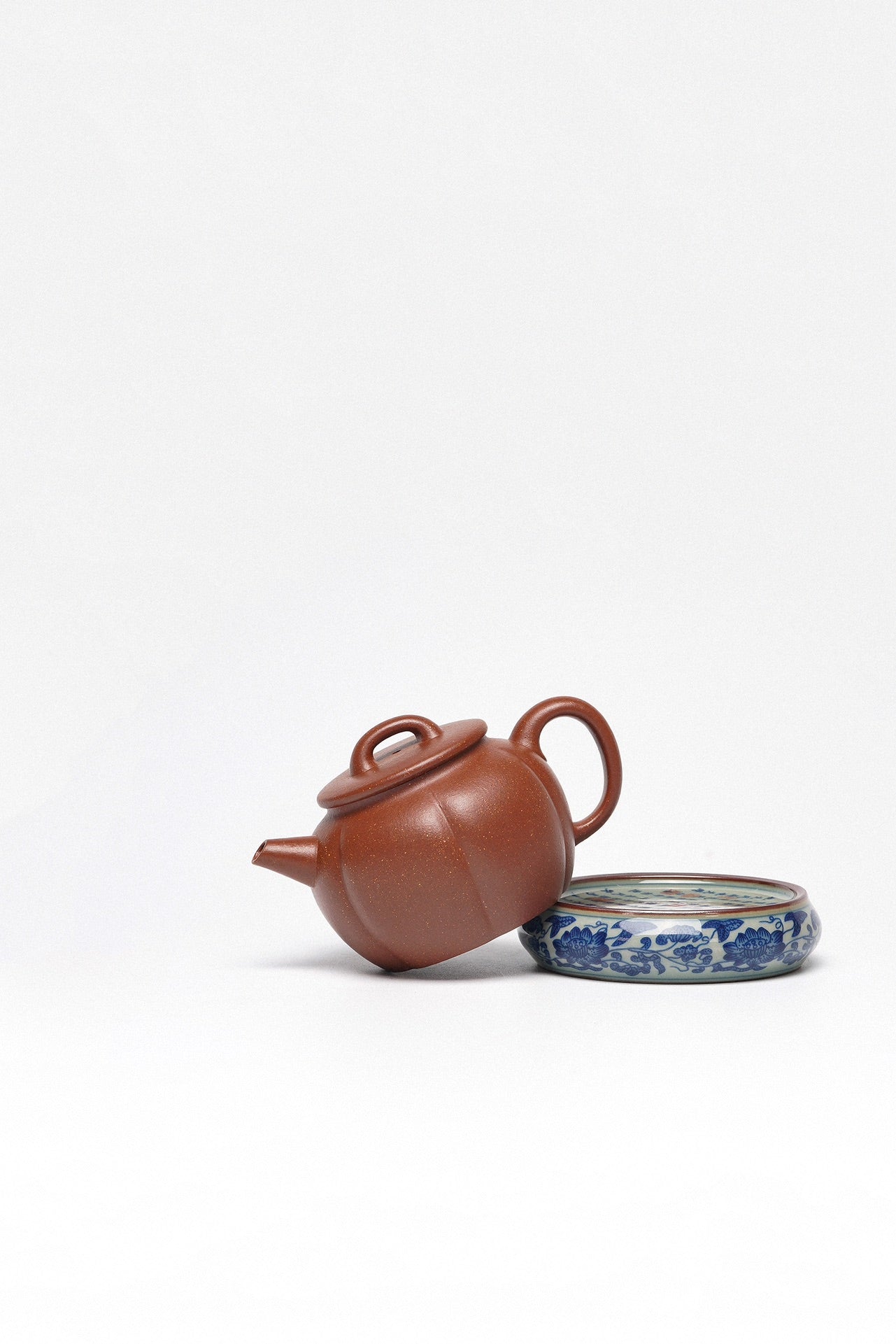 Xiao Nan Gua   200cc - Yixing Zisha Purple Clay Teapot