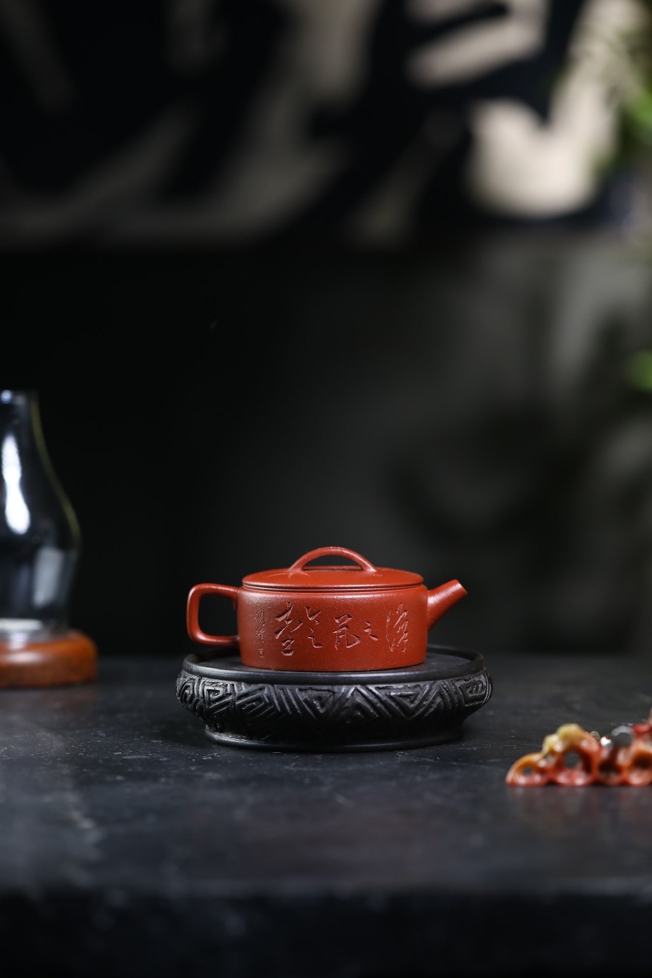 Han Wa   160cc - Yixing Zisha Purple Clay Teapot