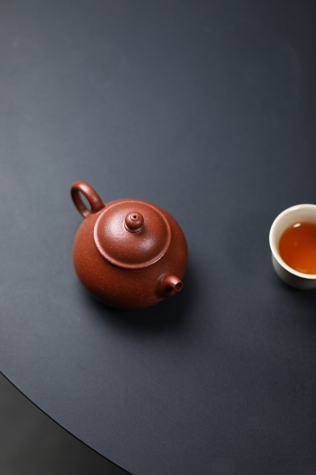 Tong Xin    130cc - Yixing Zisha Purple Clay Teapot