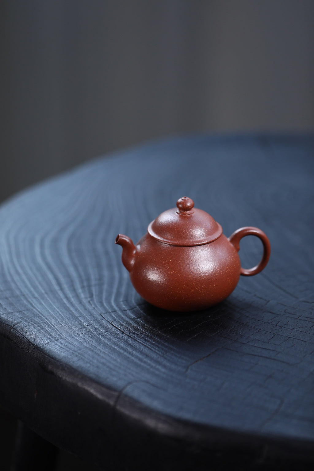 Tong Xin    130cc - Yixing Zisha Purple Clay Teapot