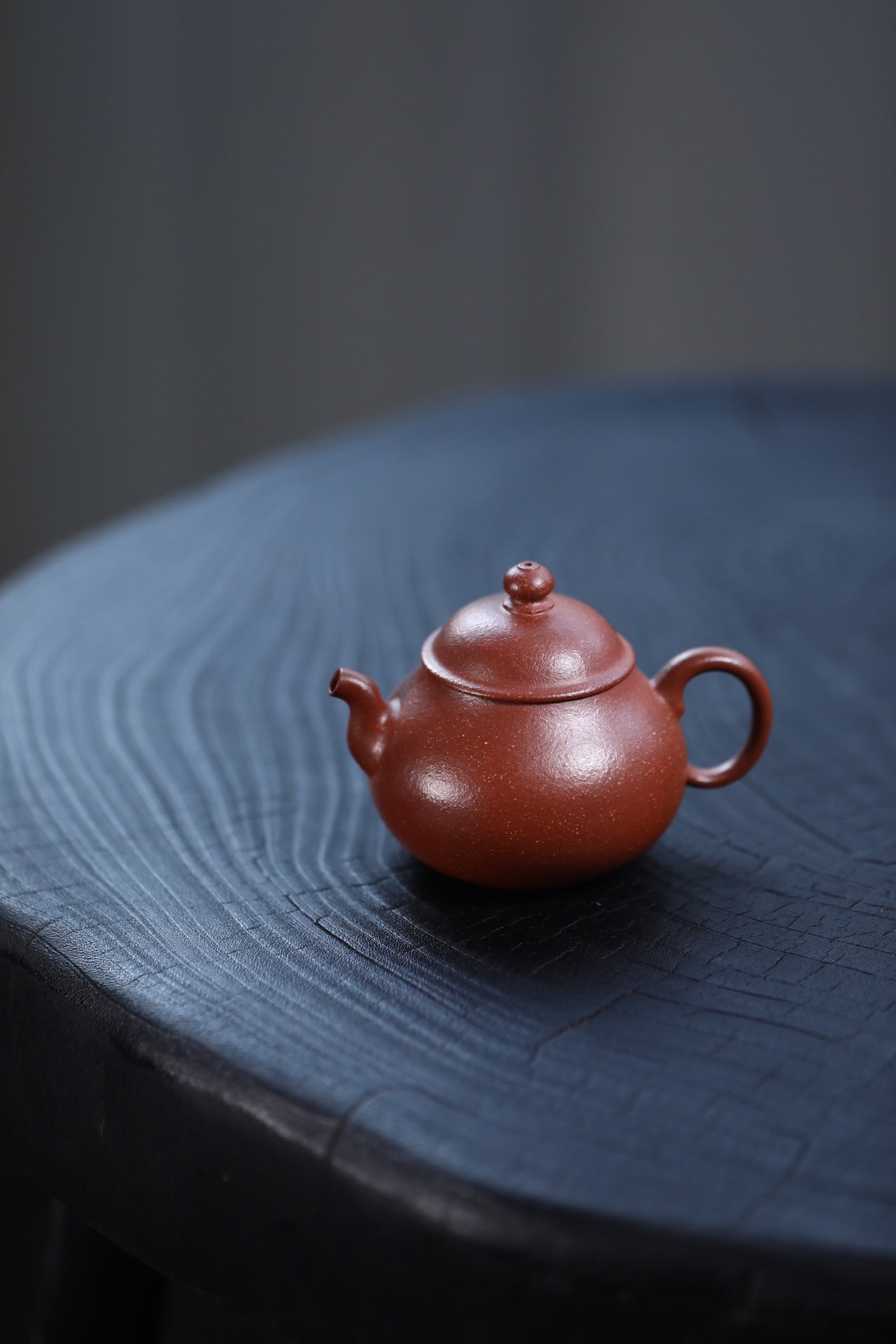 Tong Xin    130cc - Yixing Zisha Purple Clay Teapot