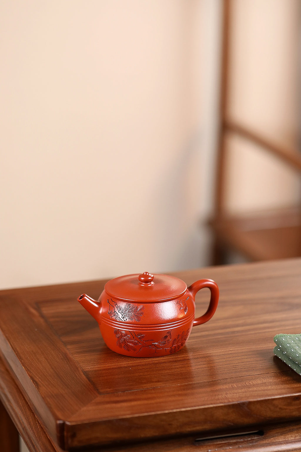 Yao Xian Gu   200cc - Yixing Zisha Purple Clay Teapot