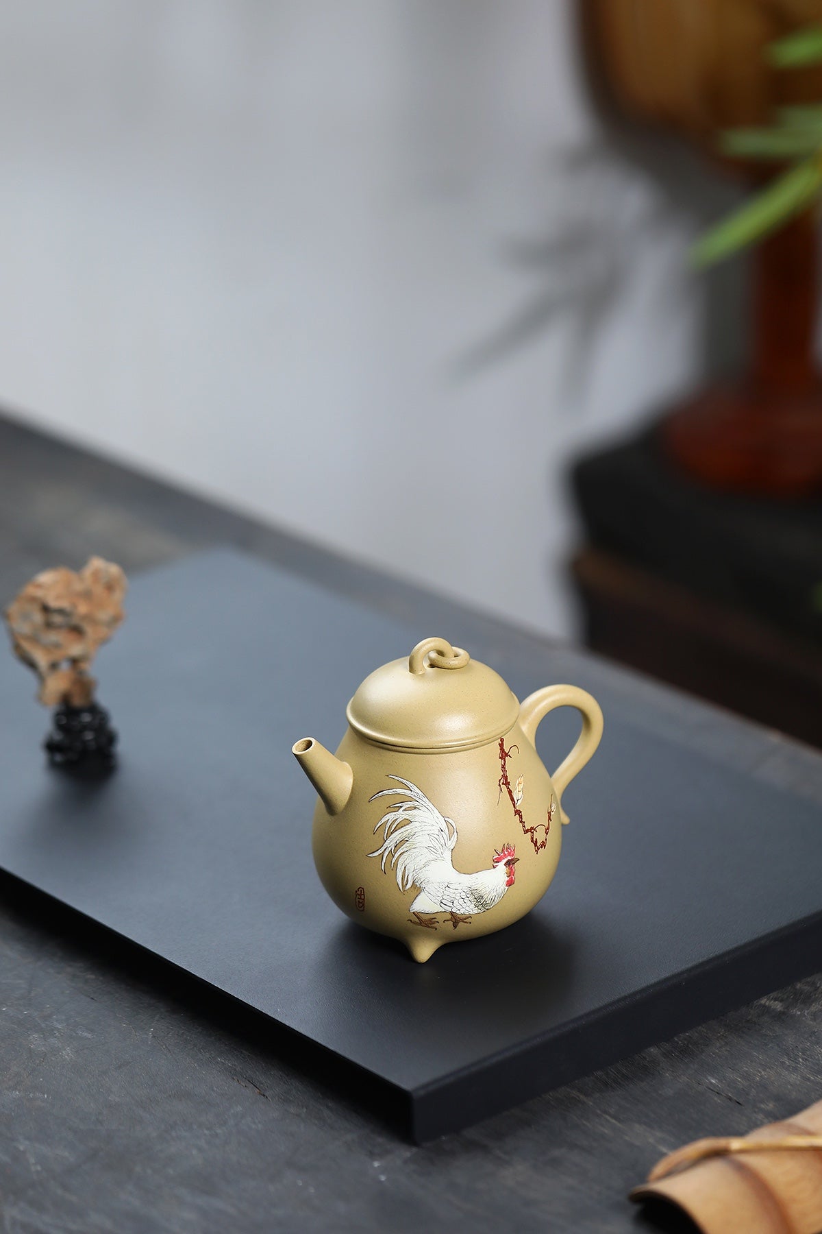 San Zu Bao Ding  250cc - Yixing Zisha Purple Clay Teapot