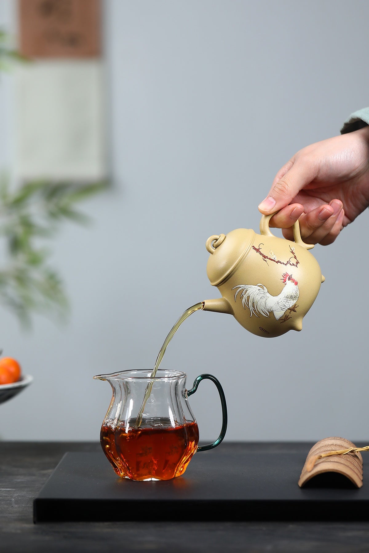 San Zu Bao Ding  250cc - Yixing Zisha Purple Clay Teapot
