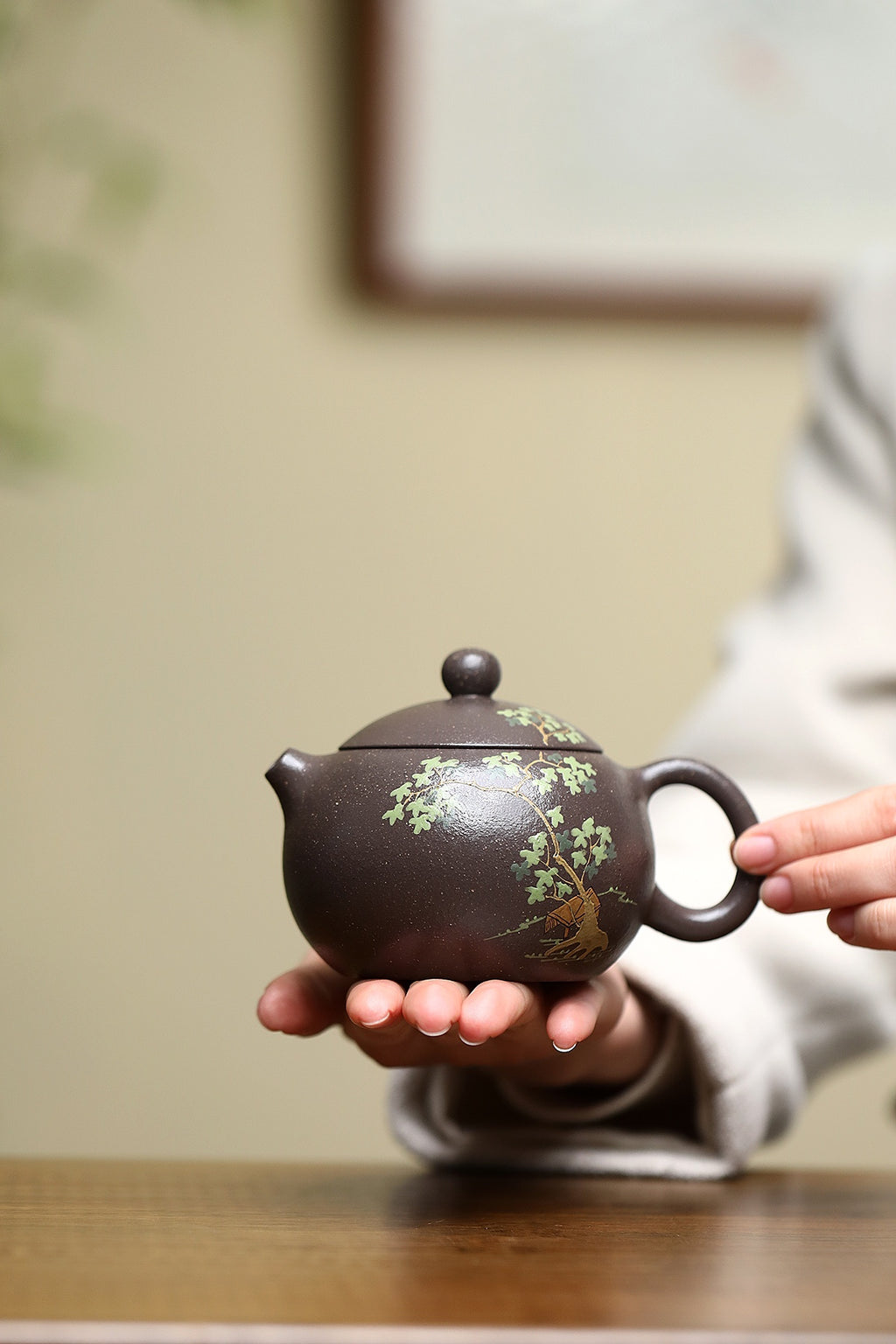 Xi Shi   280cc  - Yixing Zisha Purple Clay Teapot