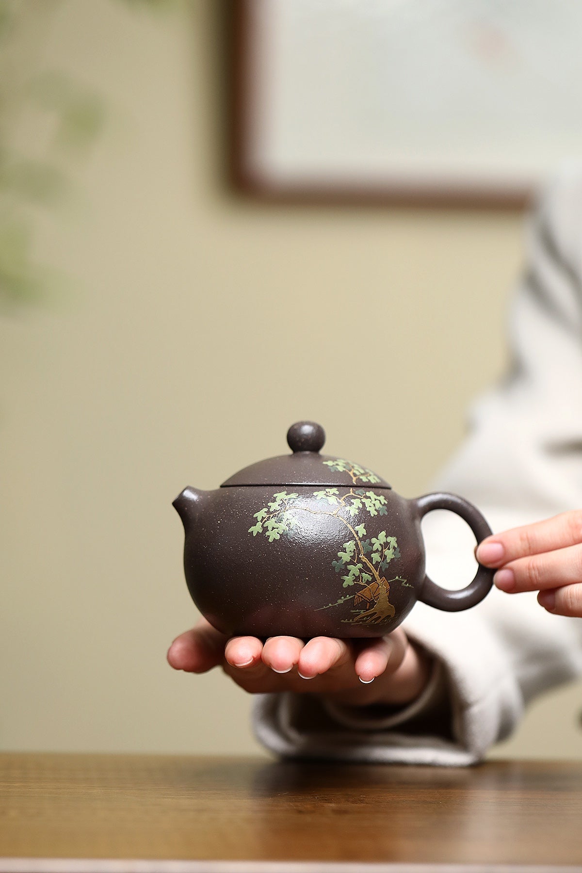 Xi Shi   280cc  - Yixing Zisha Purple Clay Teapot