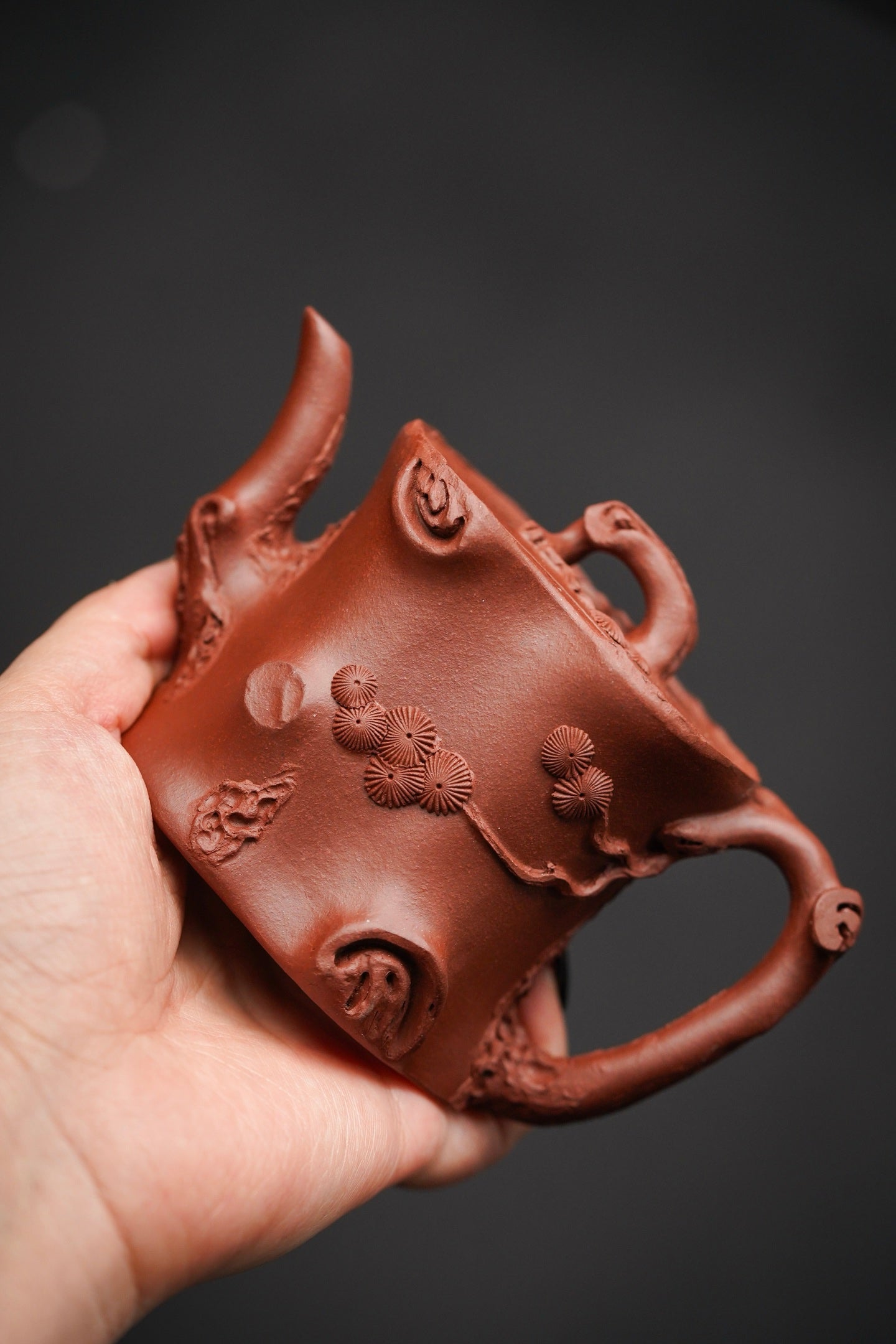 Xiao Song Zhuang    200cc - Yixing Zisha Purple Clay Teapot